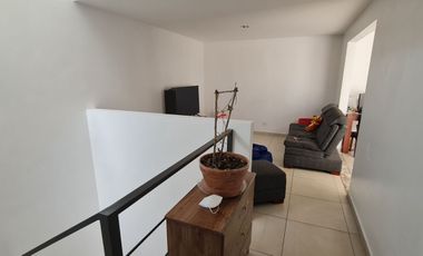 RESIDENCIA DISPONIBLE EN FRACCIONAMIENTO MONTE REAL – ZONA LOMAS DE ANGELÓPOLIS