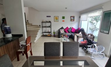 RESIDENCIA DISPONIBLE EN FRACCIONAMIENTO MONTE REAL – ZONA LOMAS DE ANGELÓPOLIS