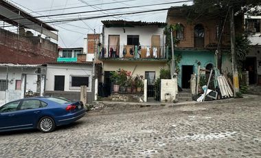 Propiedad en venta, 4 unidades rentables,  Col. 5 de diciembre Puerta Vallarta, Jal.