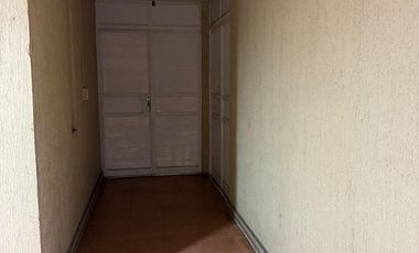 Oficina o Consultorio con 4 espacios en Renta Av Lázaro Cárdenas L401