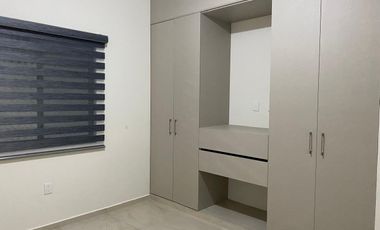 RENTA CASA AMUEBLADA CONDOMINIO HACIENDA DE LA LUZ QRO.