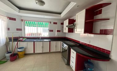 VENDO CASA EN BOCA DEL RIO, CERCA DEL MAR, Y DE PLAZAS