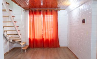ARRIENDO CASA SEMIAMOBLADA EN PAINE-ALTO CANTILLANA
