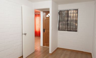 ARRIENDO CASA SEMIAMOBLADA EN PAINE-ALTO CANTILLANA