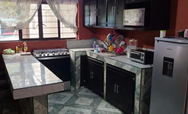 CASA CON LOCAL COMERCIAL LEN VENTA EN CHIMALHUACAN