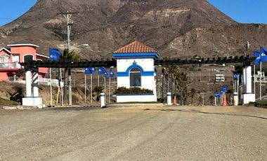 2 TERRENOS JUNTOS CON TODOS LOS SERVICIOS    FRACC VALLES DEL MAR ROSARITO B.C.