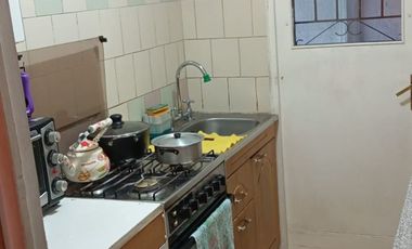 ESPECTACULAR PROPIEDAD A PASOS DEL METRO ZAPADORES