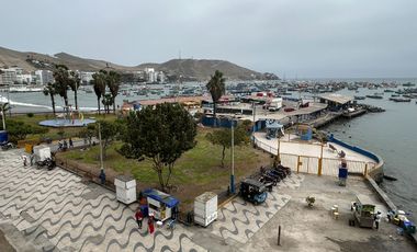 LINDO DEPARTAMENTO AMOBLADO Y EQUIPADO LISTO PARA SER OCUPADO, ANCÓN