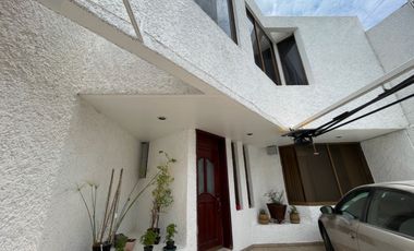 CASA EN VENTA EN CONJUNTO EUROPA