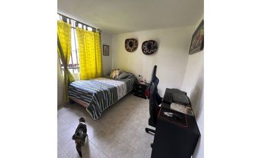 VENTA DE APARTAMENTO BARRIO LAS GRANJAS,PISO 2