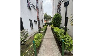 VENTA DE APARTAMENTO BARRIO LAS GRANJAS,PISO 2