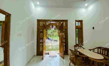 RUMAH CANTIK SHM TANAH LUAS DEKAT AMAN JIWO BOROBUDUR