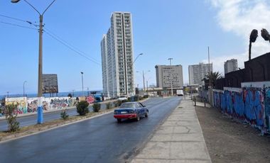 AMPLIO DEPTO 2D1B 1E1B LIQUIDA BANCO EN ANTOFAGASTA