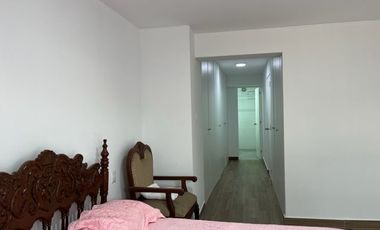 ALQUILER DE DEPARTAMENTO EN SURCO / PRIMER PISO AT: 166 m2