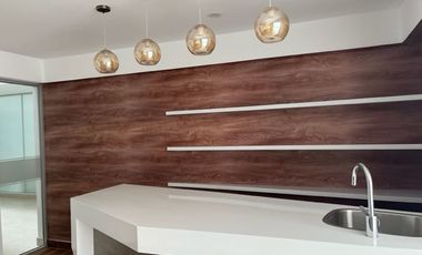 ALQUILER DE DEPARTAMENTO EN SURCO / PRIMER PISO AT: 166 m2