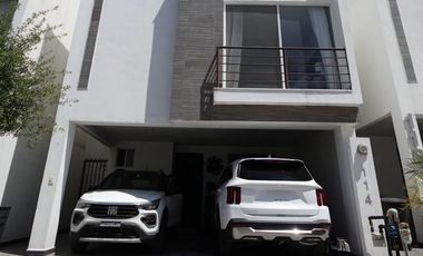 Casa en VENTA Cumbres Provenza Sector Aqua, García, N.L.
