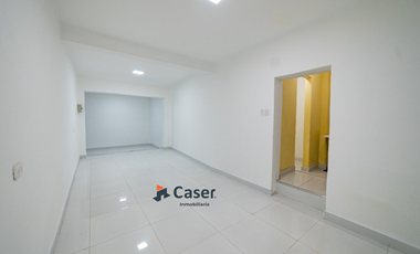 LOCAL COMERCIAL DE 4 PISOS EN VENTA-MESA REDONDA EN JR INAMBARI