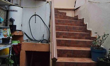 PROPIEDAD EN VENTA PARA NEGOCIO SOBRE AVENIDA