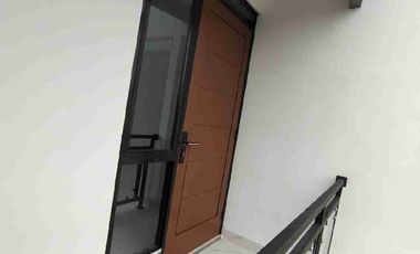 rumah 2 lantai modern minimalis di kalisuren Bojong gede Bogor