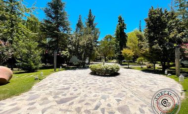 Propiedad y centro de eventos Los Andes en Venta