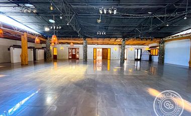 Propiedad y centro de eventos Los Andes en Venta