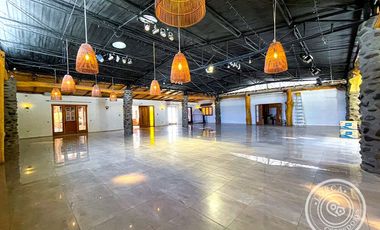 Propiedad y centro de eventos Los Andes en Venta