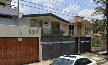 Casa A Un Costado Del Hospital Ninnus One Day En La Col Camino Real