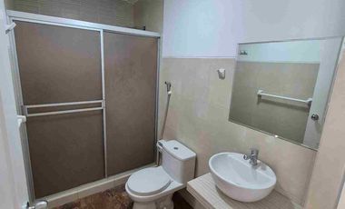 VENDO CASA EN ICA,  EN CONDOMINIO LAS DUNAS I, CON PISCINA, AREAS VERDES, CERCA A COLEGIOS:: DE LA CRUZ, SAN FRANCISCO, SANTISIMO, ETC 97895----