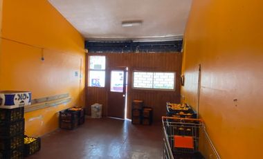 Vendo Local Comercial céntrico en Terminal Rural La Merced a pasos del Mercado Municipal de Chillán