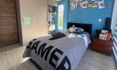 Hermosa casa en urbanización (Ricaurte) OPORTUNIDAD