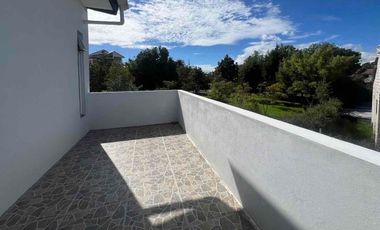 Hermosa casa en urbanización (Ricaurte) OPORTUNIDAD
