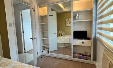 Interiored 3 Bedroom Unit in Penhurst Parkplace Condominium, BGC Taguig