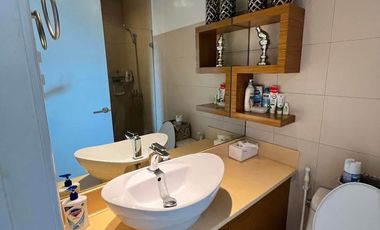 Interiored 3 Bedroom Unit in Penhurst Parkplace Condominium, BGC Taguig