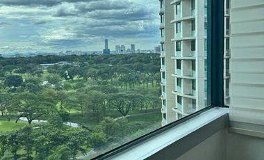 Interiored 3 Bedroom Unit in Penhurst Parkplace Condominium, BGC Taguig