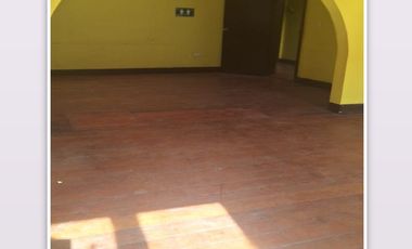 OPORTUNIDAD DE INVERSION. SE VENDE AMPLIA CASONA PATROMONIAL, UBICADA EN EL BARRIO INGLÉS - COQUIMBO