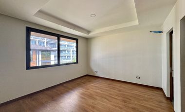 House and Lot for lease in Mckinley West Village Taguig near BGC