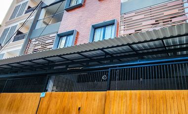 Full Penyewa, Kost Tanjung Duren, Jakarta Barat