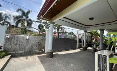 6 bedrooms Villa House for RENT! Located in a secured subdivision in Angeles city Pampanga!