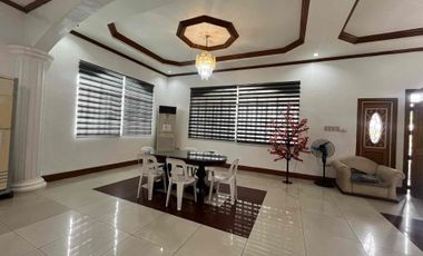 6 bedrooms Villa House for RENT! Located in a secured subdivision in Angeles city Pampanga!