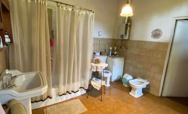 LOS ANDES - ARRIENDO CASA CENTRO