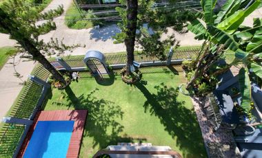 5BR House with Pool 241sqm Corner 3-level Roofdeck Compostela