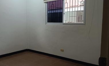 2 Bedrooms Semi Furnished House in Daro