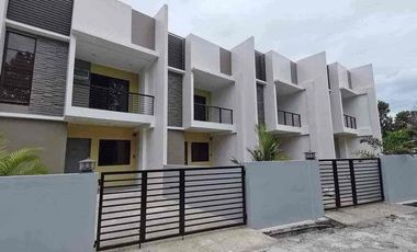 2 Bedrooms Semi Furnished Apartment Near Robinsons Mall