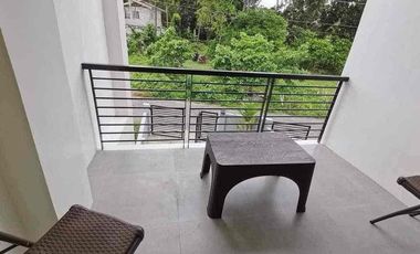 2 Bedrooms Semi Furnished Apartment Near Robinsons Mall