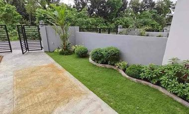 2 Bedrooms Semi Furnished Apartment Near Robinsons Mall