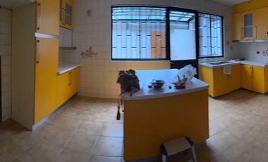 Se vende acogedora casa Juan Carlos Gomez Vitacura