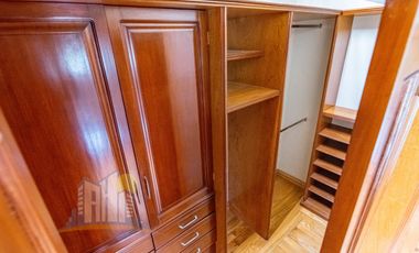 Casa en Venta en Azaleas Residencial en Esquina rodeada de Naturaleza Amplio Terreno y Jardin