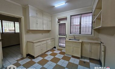 FOR LEASE: 4-Bedroom Townhouse / Duplex in San Lorenzo Village, Makati City