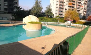 DEPARTAMENTO, MACUL CON VESPUCIO, 2 DORMITORIOS, 2 BAÑOS, TERRAZA, ESTACIONAMIENTO, BODEGA, PISCINAS, JARDINES, AZOTEA CON QUINCHO, METRO