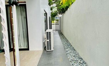 FOR SALE / RENT: 5 Bedroom House and Lot, BF Homes, Parañaque